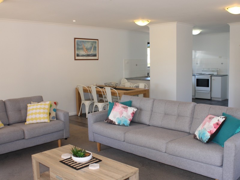 2 Valerie Street, Inverloch VIC 3996