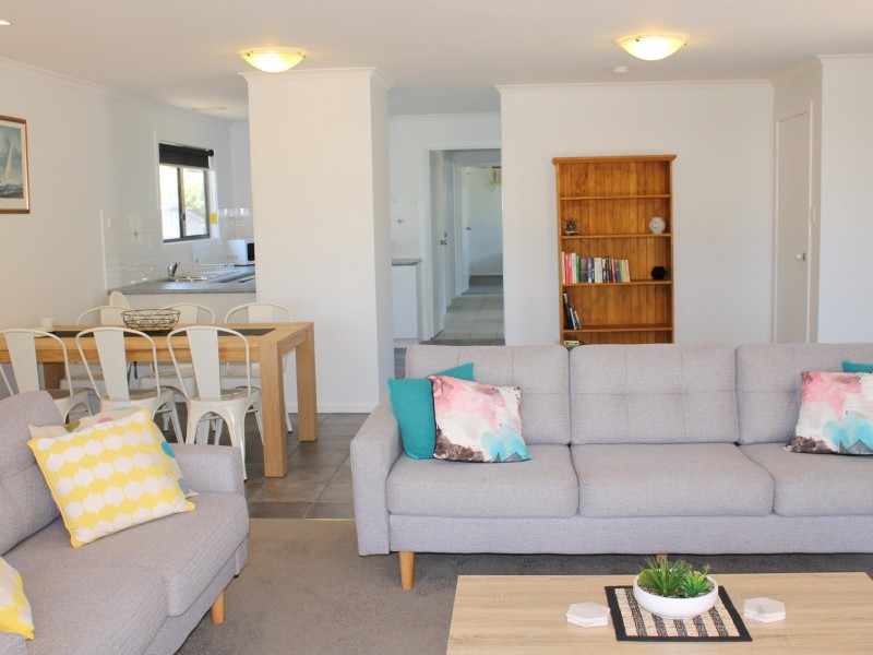 2 Valerie Street, Inverloch VIC 3996