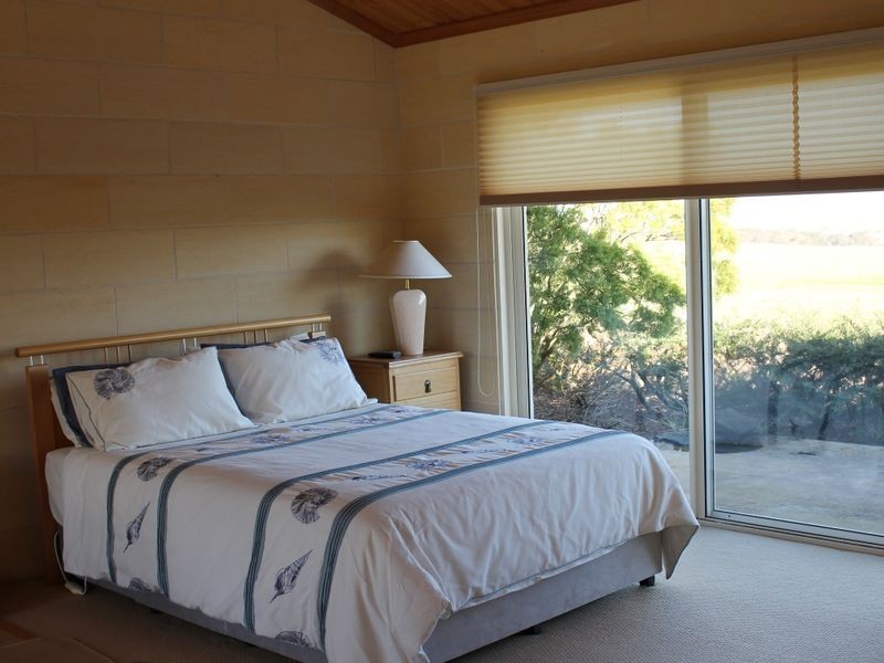220 Wisdoms Road, Pound Creek VIC 3996