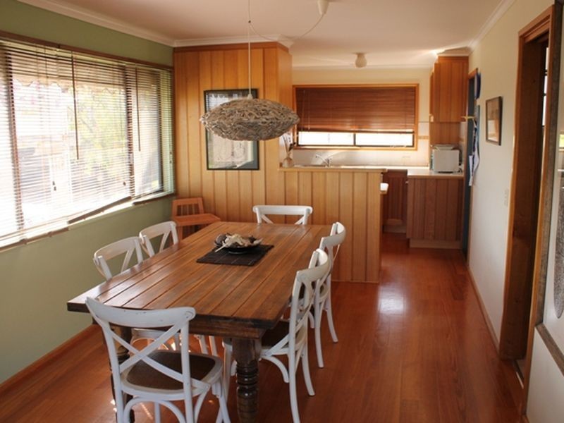 63 The Esplanade, Inverloch VIC 3996
