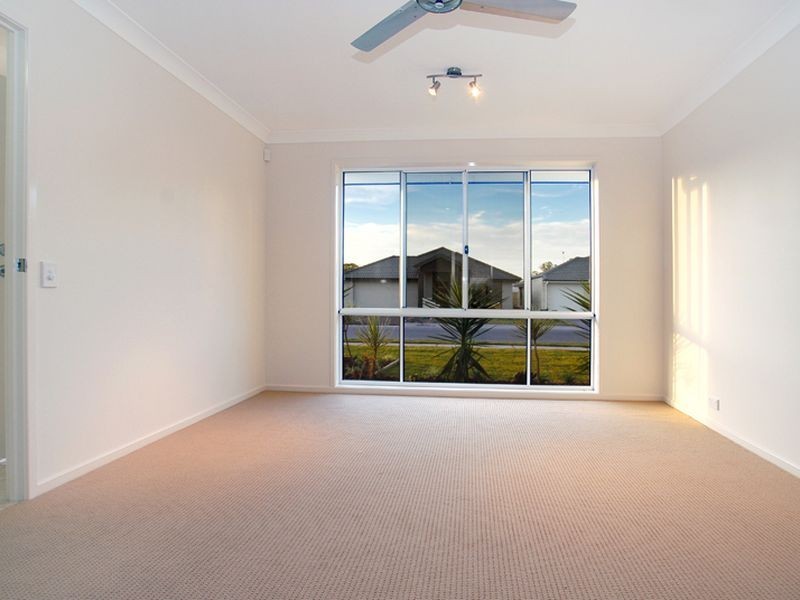 17 Mansell Street, Little Mountain QLD 4551
