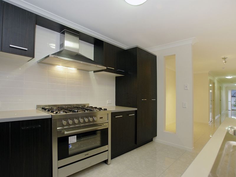 17 Mansell Street, Little Mountain QLD 4551
