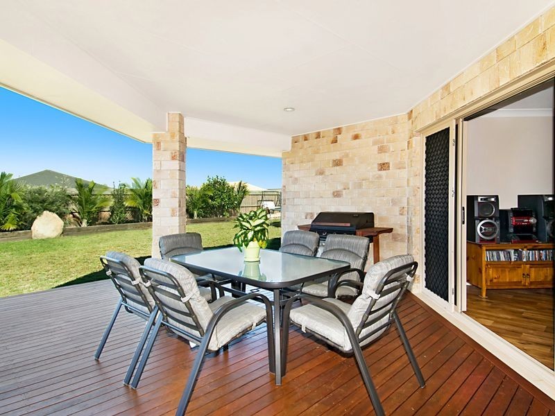 22 Northbrook Street, Caloundra West QLD 4551