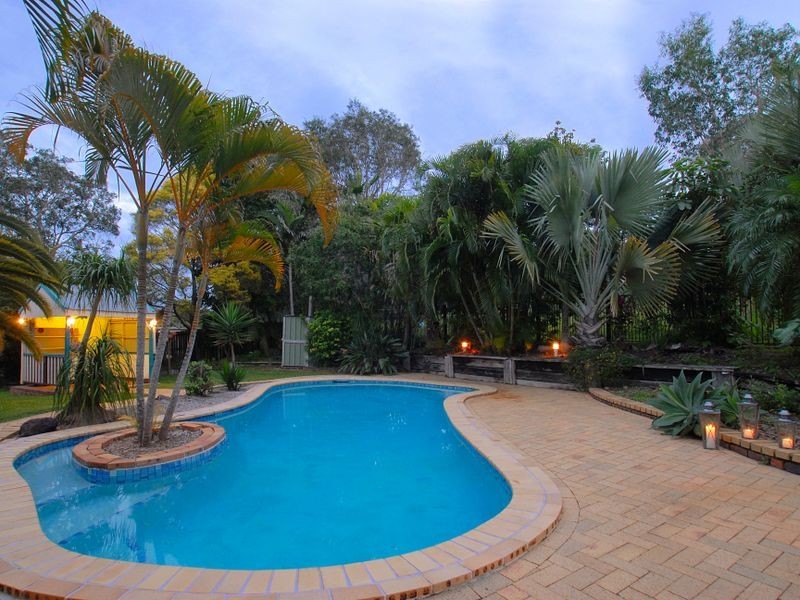 3 Brolga Court, Little Mountain QLD 4551
