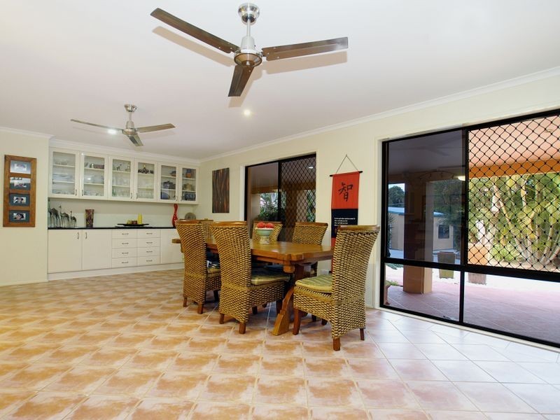 3 Brolga Court, Little Mountain QLD 4551