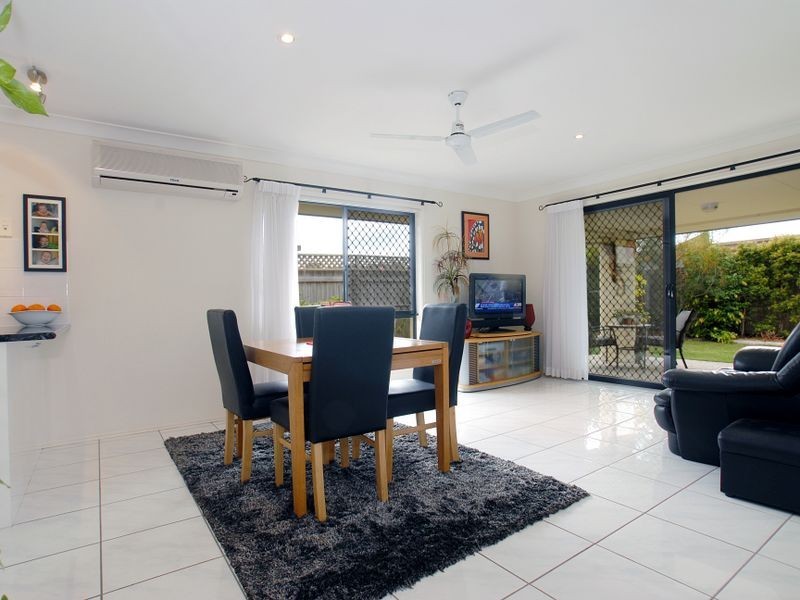 6 Springbrook Street, Caloundra QLD 4551