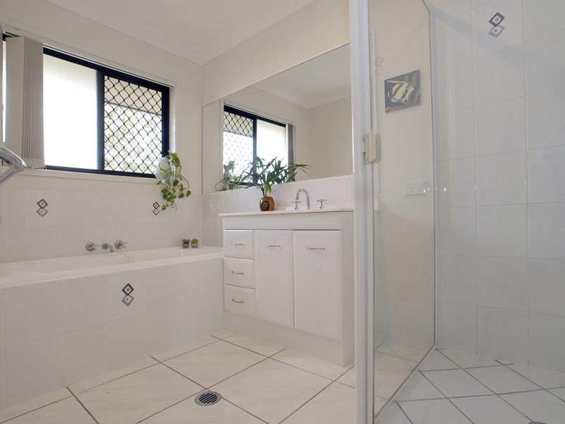 6 Springbrook Street, Caloundra QLD 4551