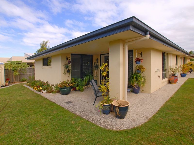 6 Springbrook Street, Caloundra QLD 4551