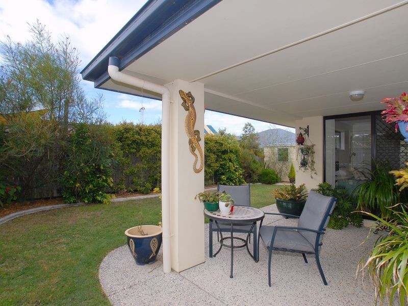 6 Springbrook Street, Caloundra QLD 4551