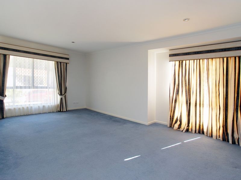 43 Mimosa Crescent, Currimundi QLD 4551