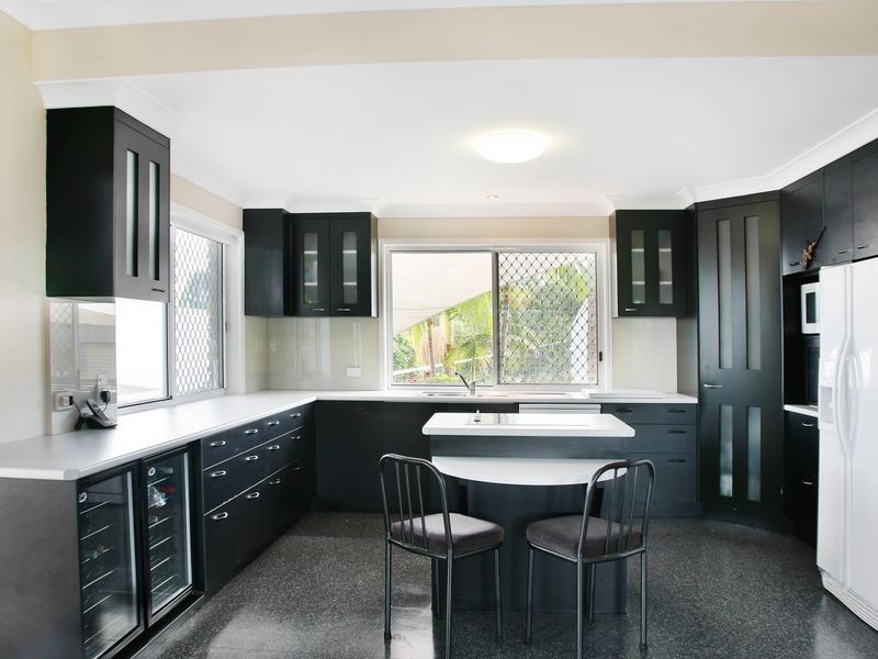 15 Pinewood Street, Little Mountain QLD 4551