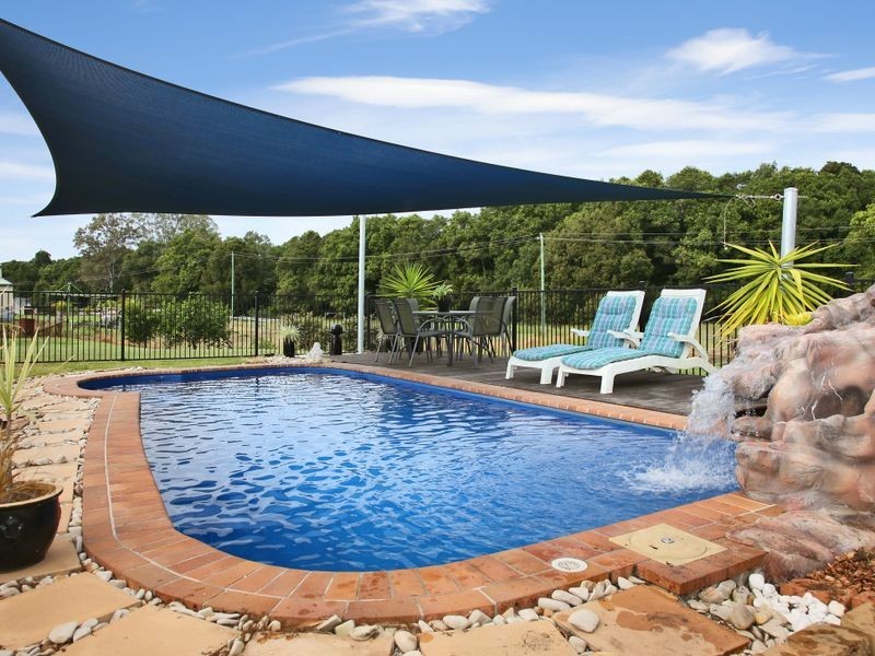 27 Forsyth Place, Mooloolah Valley QLD 4553