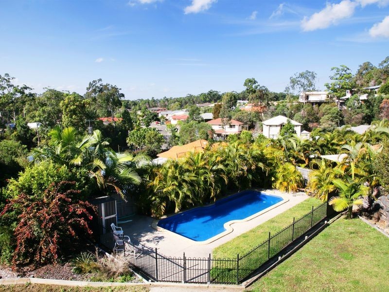 10 Gallery Place, Little Mountain QLD 4551