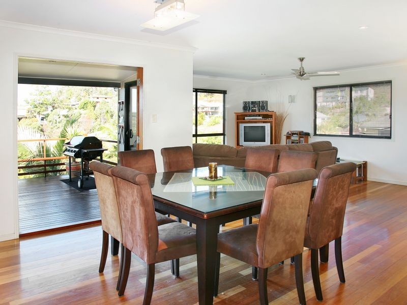 10 Gallery Place, Little Mountain QLD 4551