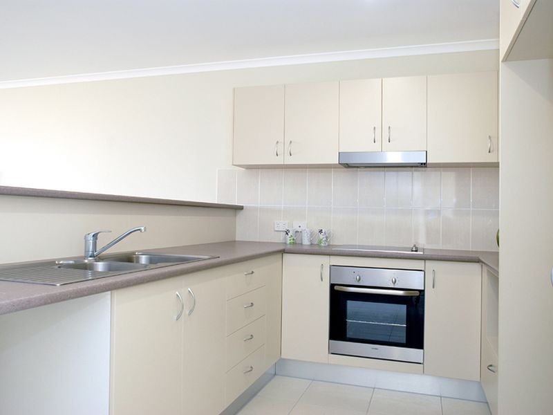 27 Rawson Street, Caloundra QLD 4551