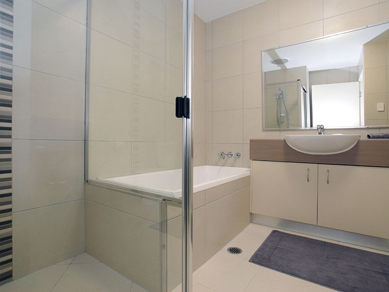 27 Rawson Street, Caloundra QLD 4551