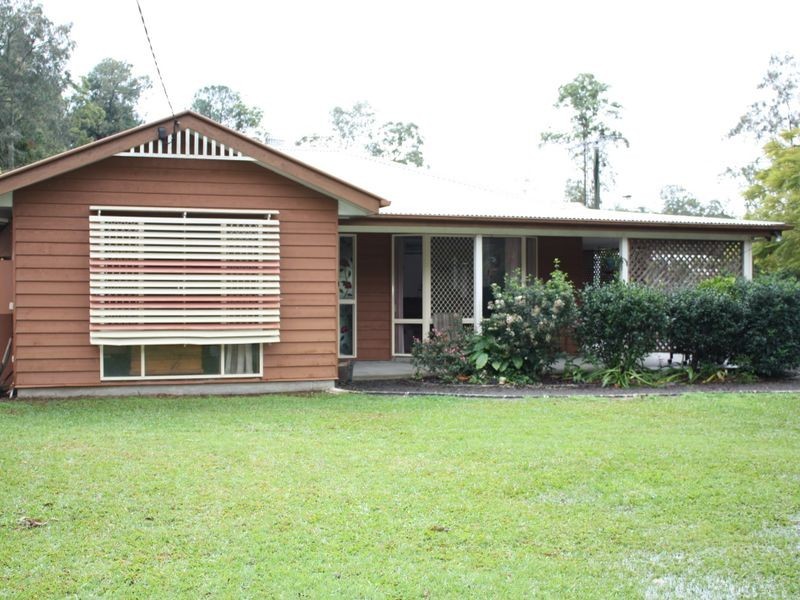 11 Mooloololah Connection Rd, Mooloolah Valley QLD 4553