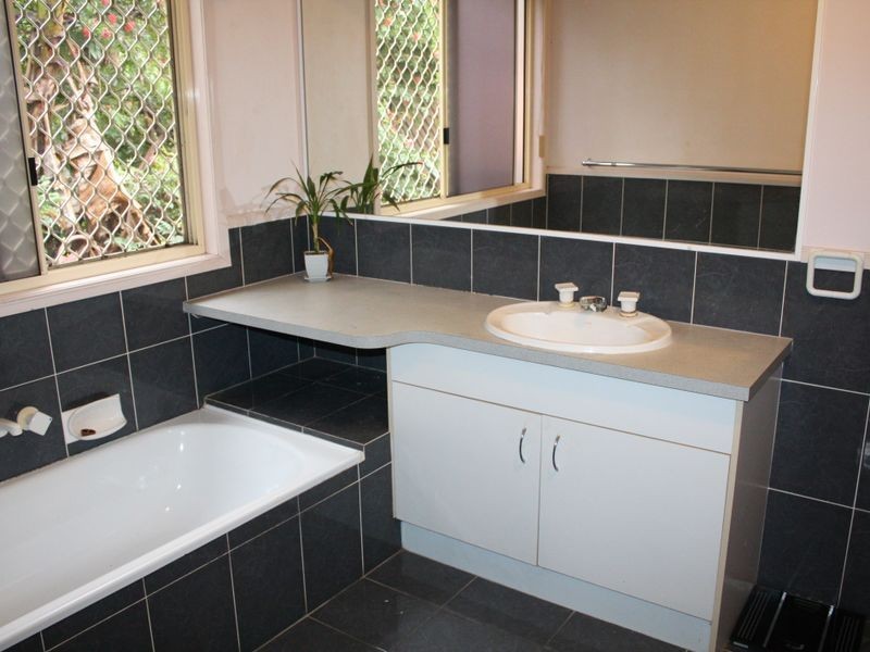 11 Mooloololah Connection Rd, Mooloolah Valley QLD 4553