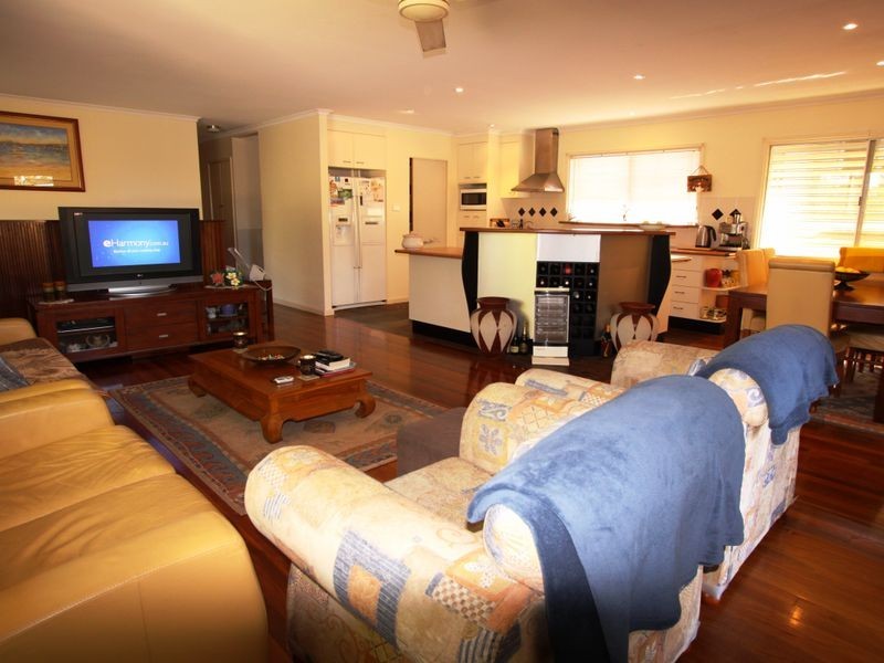 53 Henzell Street, Dicky Beach QLD 4551