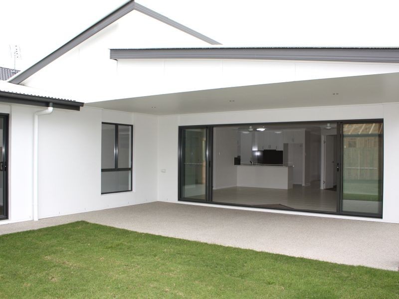 300 Little Mountain Drive, Little Mountain QLD 4551