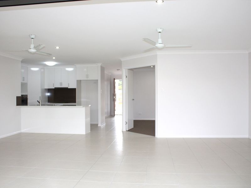 300 Little Mountain Drive, Little Mountain QLD 4551