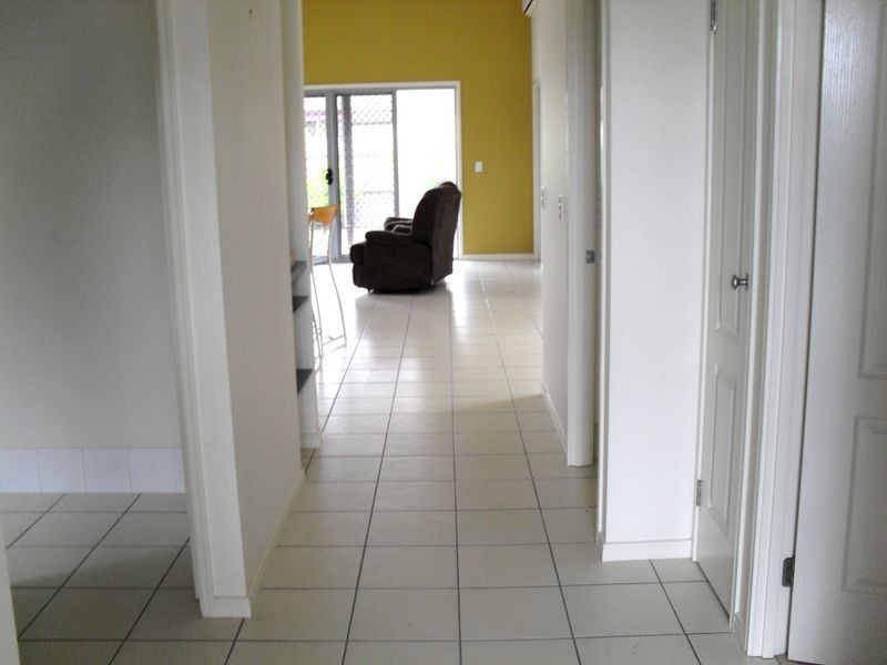 17 Saint Lucia Crescent, Kawana Island QLD 4575