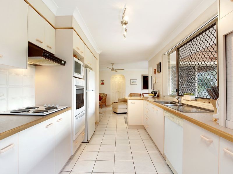 10 Curlew Street, Aroona QLD 4551