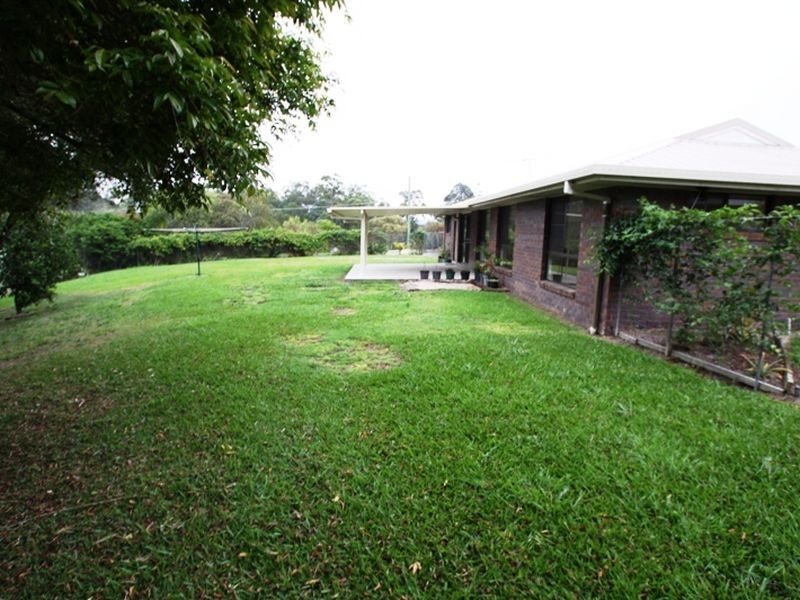15 Ridgewood Road, Little Mountain QLD 4551
