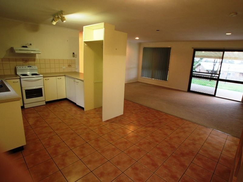 15 Ridgewood Road, Little Mountain QLD 4551