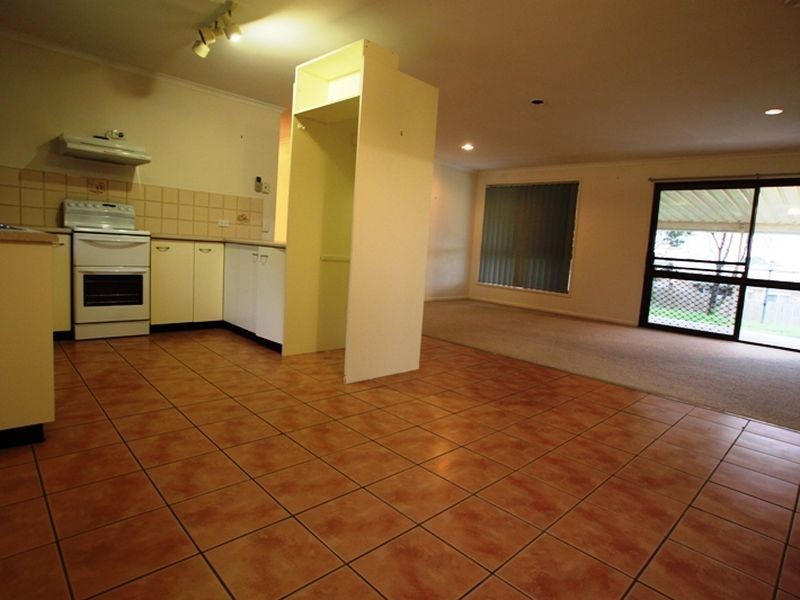 15 Ridgewood Road, Little Mountain QLD 4551