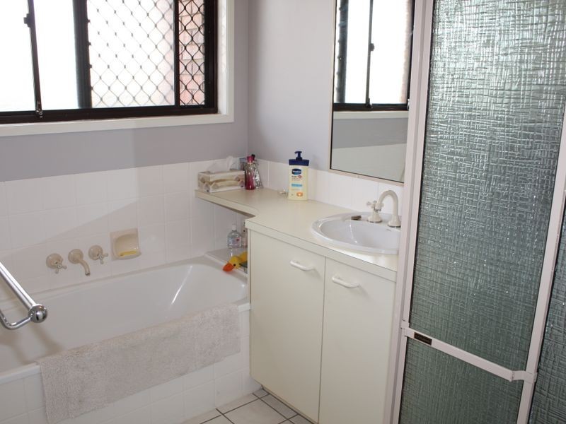 17 Lentara Street, Currimundi QLD 4551