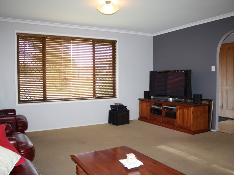 17 Lentara Street, Currimundi QLD 4551