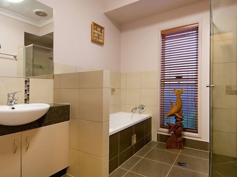 31 Gairdner Street, Caloundra QLD 4551