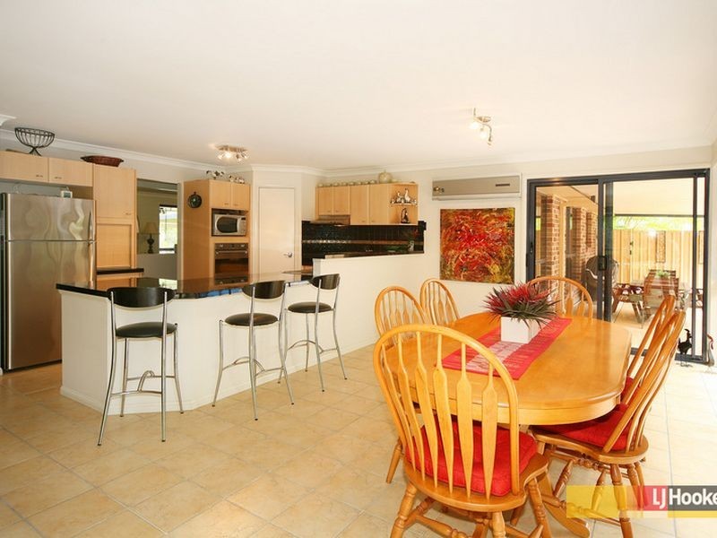 35 Ascot Way, Little Mountain QLD 4551