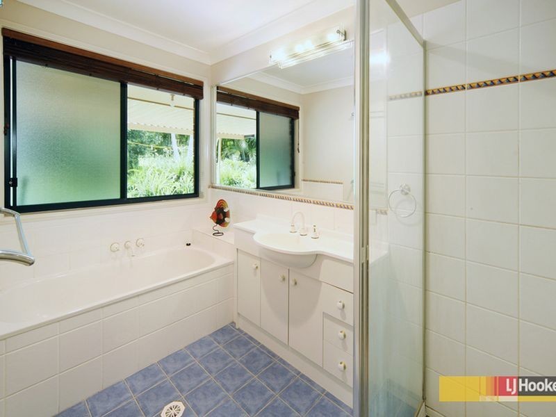 35 Ascot Way, Little Mountain QLD 4551