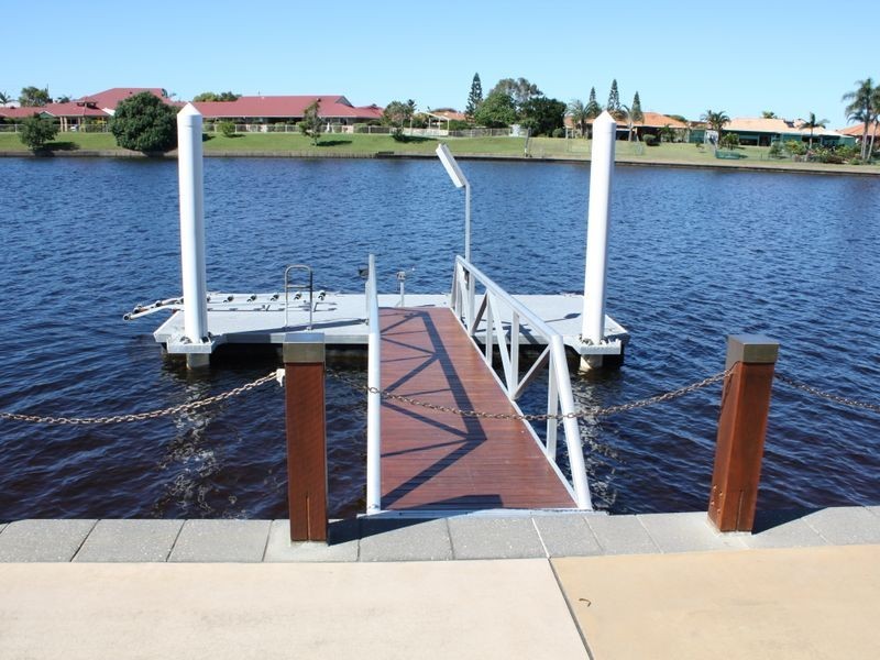 11 Antigua Court, Kawana Island QLD 4575
