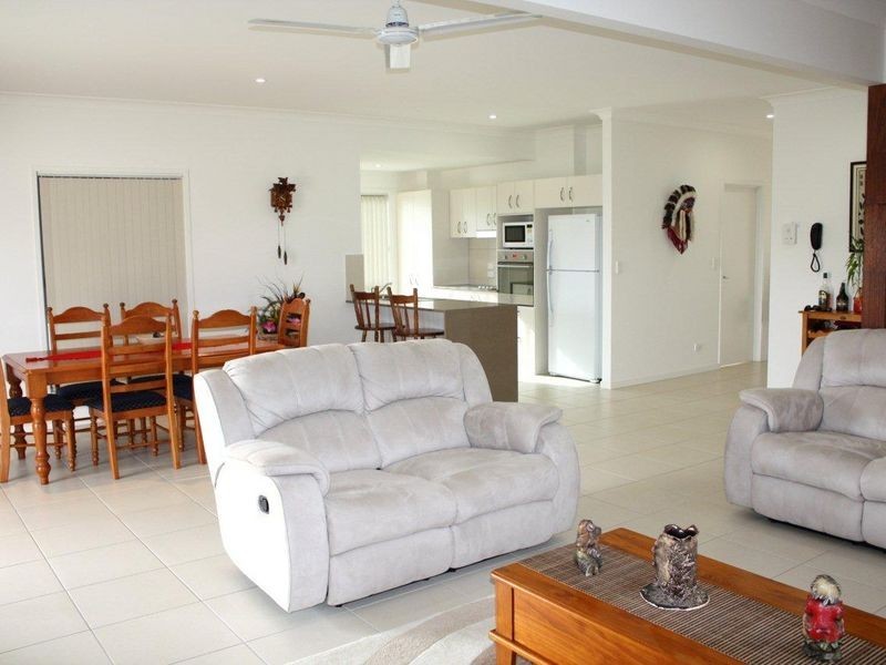 16-21 Minker Road, Caloundra West QLD 4551