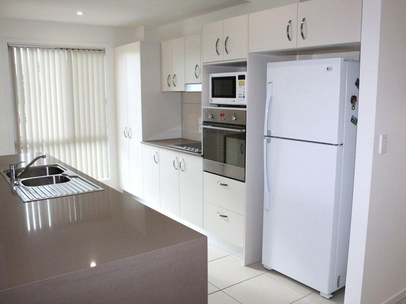 16-21 Minker Road, Caloundra West QLD 4551