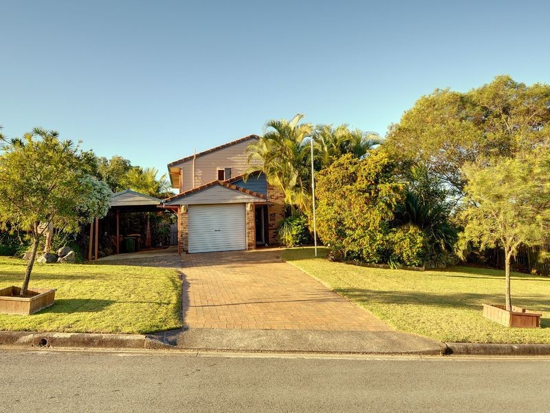 2 Kingfisher Street, Aroona QLD 4551