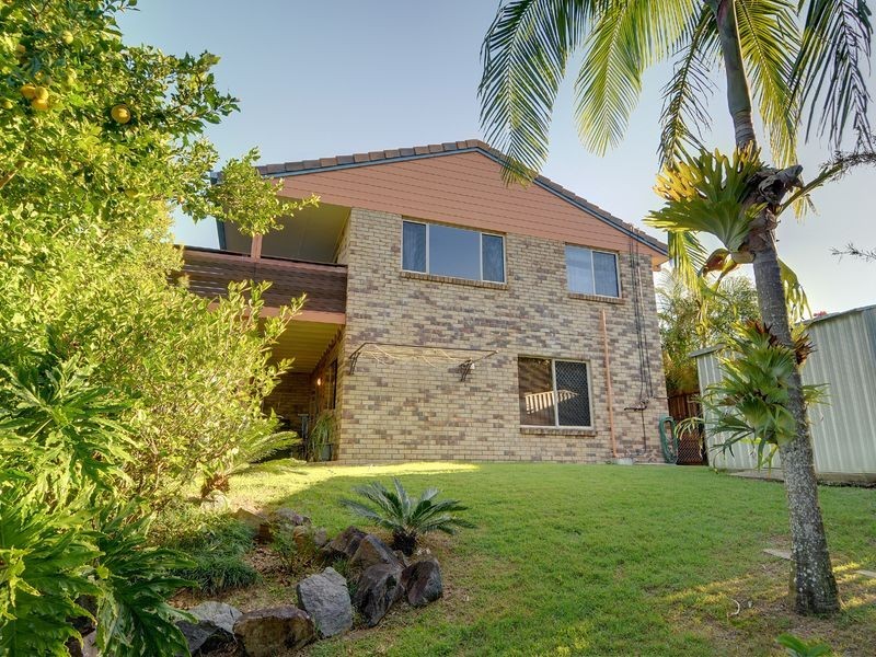 2 Kingfisher Street, Aroona QLD 4551