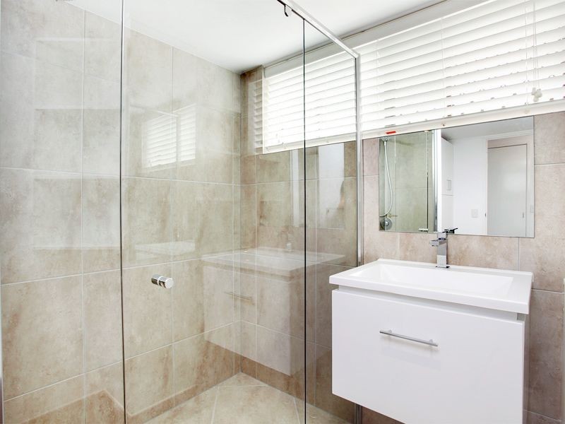 2/1 Burke Street, Golden Beach QLD 4551