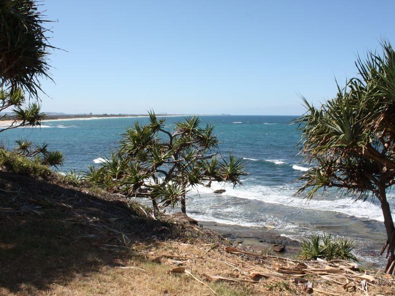 27 Mcilwraith Street, Moffat Beach QLD 4551