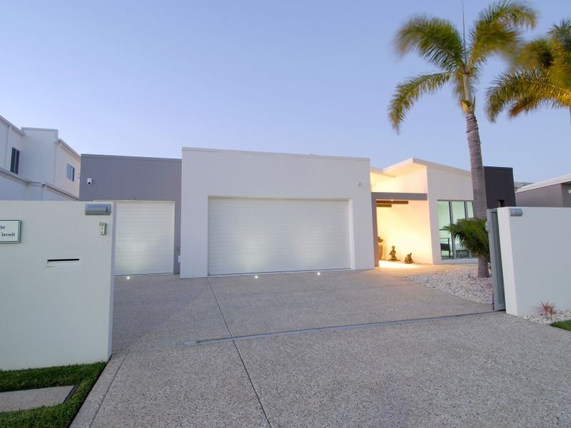 48 Westholme Circuit, Pelican Waters QLD 4551