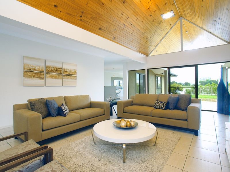 107 Mahogany Drive, Pelican Waters QLD 4551