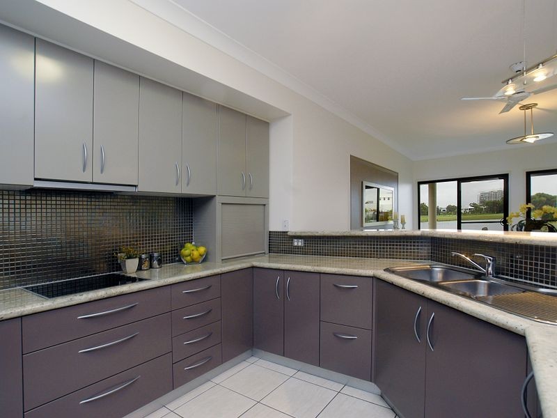 107 Mahogany Drive, Pelican Waters QLD 4551