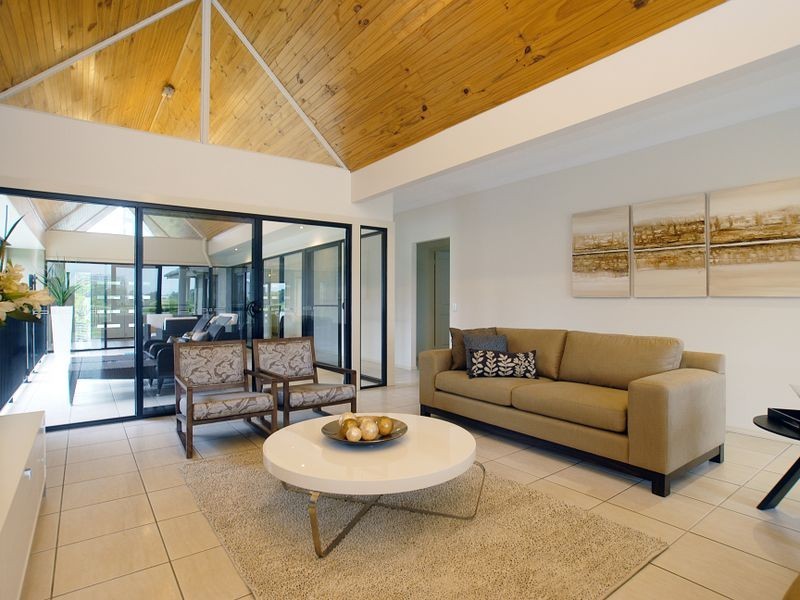 107 Mahogany Drive, Pelican Waters QLD 4551