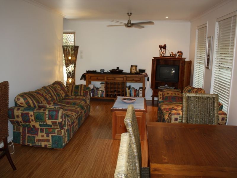 27 Albatross Avenue, Aroona QLD 4551