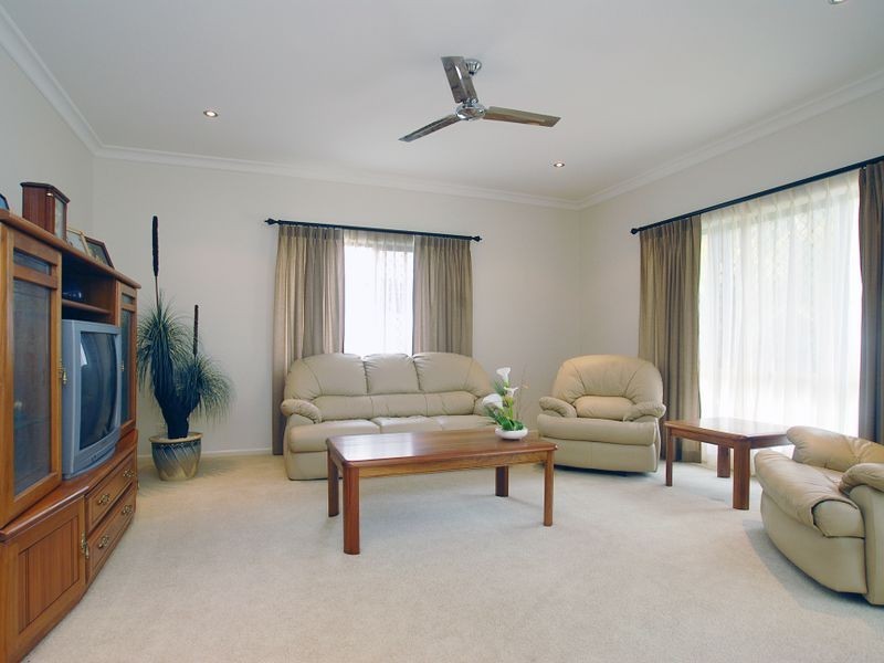 5 Resolution Street, Pelican Waters QLD 4551