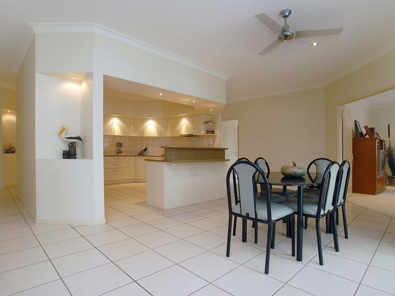 5 Resolution Street, Pelican Waters QLD 4551