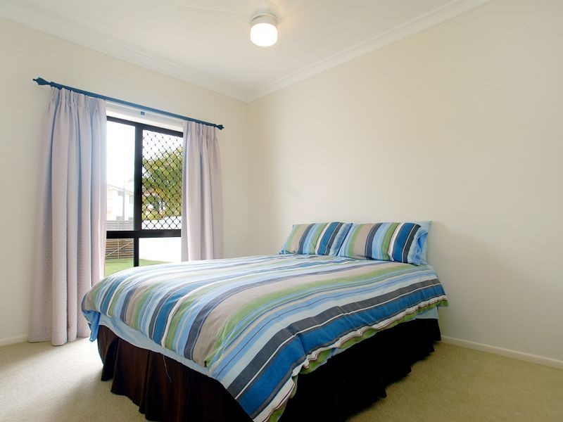 5 Resolution Street, Pelican Waters QLD 4551